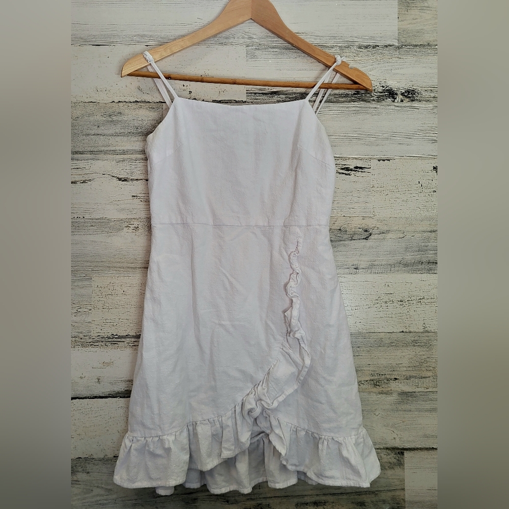 White body con dress with Ruffle Wild Honey Small